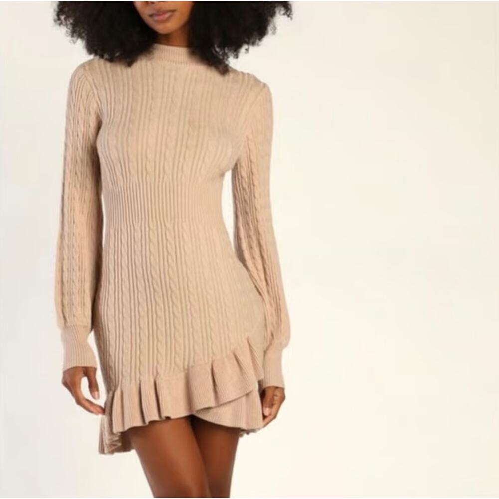 Anthropologie Flat White Cable Knit‎ Sweater Dress Ruffle Hem Beige Size M